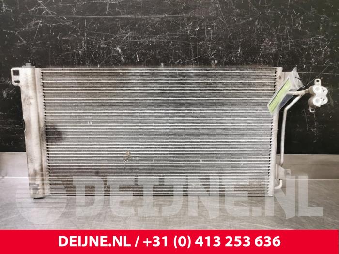 Volkswagen Transporter Klima Kondensor O82468