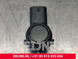 Gebruikte Sensor PDC Volvo V60 II (ZW) 2.0 D3 16V Prijs € 10,00 Margeregeling aangeboden door van Deijne Onderdelen Uden B.V.