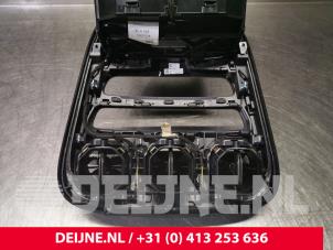 Mercedes GLC-Klasse Middle console O82493 photo 3