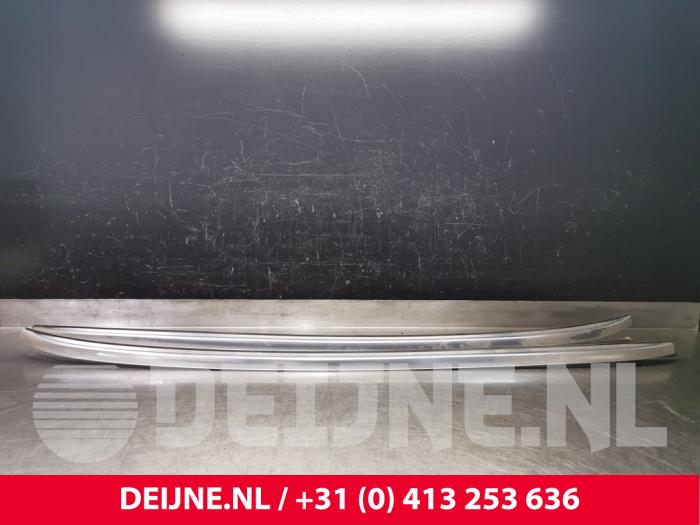 Mercedes GLC-Klasse Roof rail kit O82504