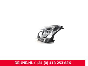 Volvo V60 Headlight, left O9990001025 photo 2