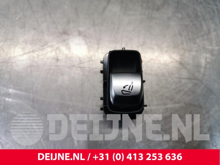 Mercedes GLC-Klasse Stoelverstellings Schakelaar O82561
