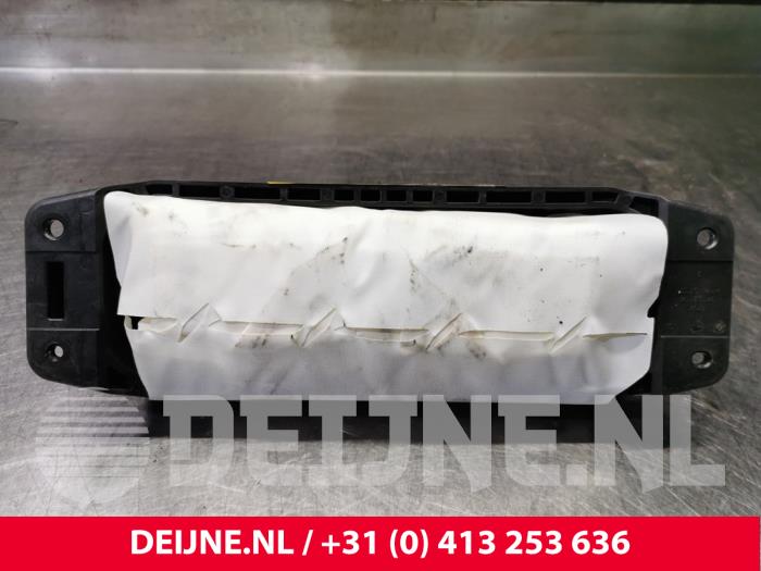 Mercedes GLCKlasse Airbags rechts (Dashboard) voorraad