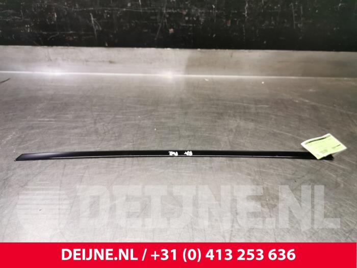 Mercedes GLC-Klasse Sierstrip O82625