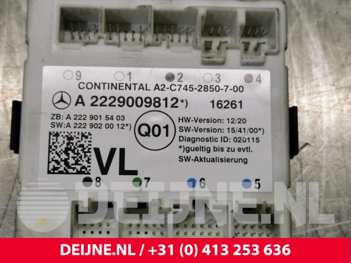 Mercedes GLC-Klasse Central door locking module O82665