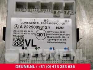 Gebruikte Deur module Mercedes GLC (X253) 3.0 43 AMG V6 Turbo 4-Matic Prijs € 35,00 Margeregeling aangeboden door van Deijne Onderdelen Uden B.V.