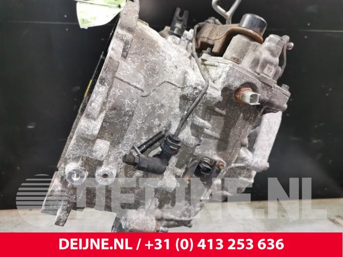 Volvo V60 Gearbox O82811