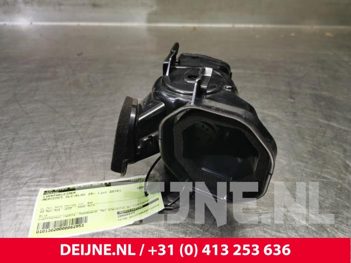 Mercedes GLC-Klasse Air funnel O82953