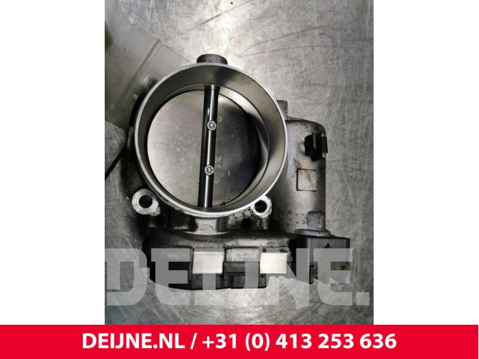 Gebruikte Gasklephuis Mercedes GLC (X253) 3.0 43 AMG V6 Turbo 4-Matic Prijs € 32,00 Margeregeling aangeboden door van Deijne Onderdelen Uden B.V.