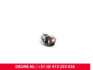 Volvo S40 Headlight, left O9990001040 photo 2