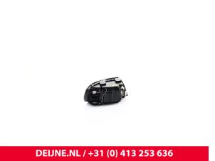 Volvo S40 Headlight, left O9990001040 photo 3