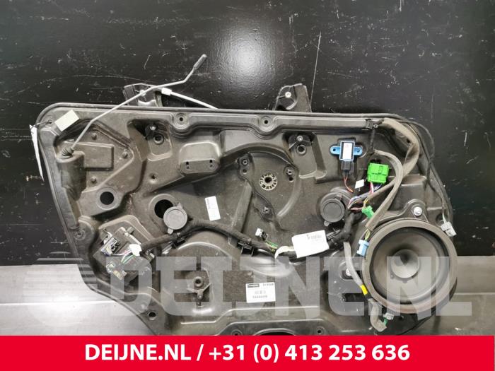 Volvo XC60 Window mechanism 4-door, front left O83088
