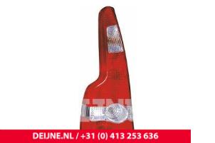 Nieuwe Achterlicht links Volvo V50 Prijs € 108,90 Inclusief btw aangeboden door van Deijne Onderdelen Uden B.V.