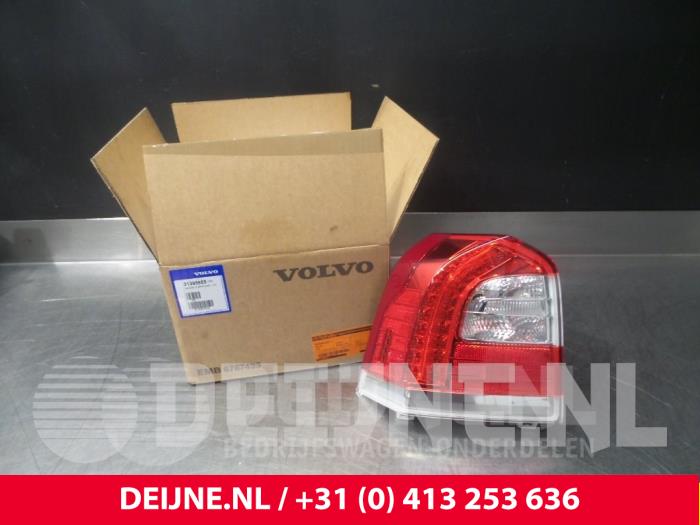 Volvo V70 Taillight, left O9990001068