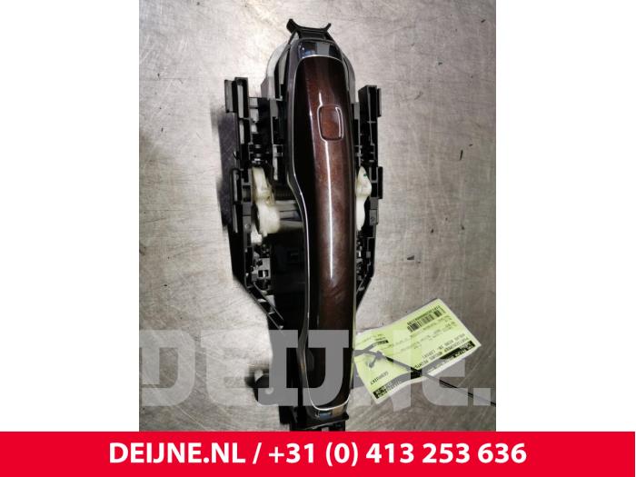 Volvo XC90 Front door handle 4-door, right O83199