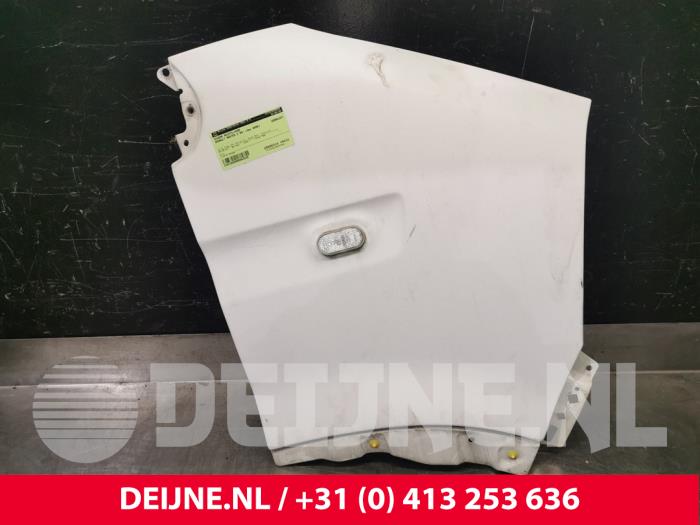 Renault Master Scherm rechts-voor O83239