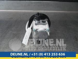 Volvo V70 Stuurbekrachtiging Pomp O9990001082 foto 3