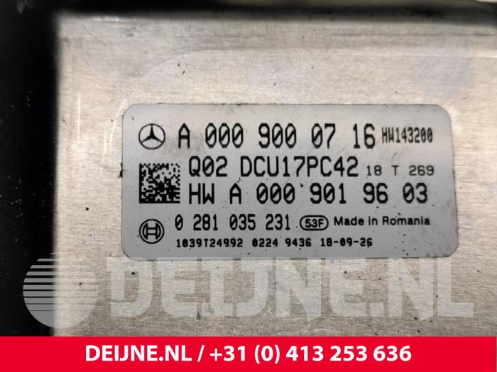 Adblue Computer van een Mercedes-Benz Vito (447.6) 2.2 114 CDI 16V 2018