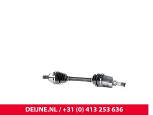 Volvo V50 Aandrijfas links-voor O9990001083 foto 4