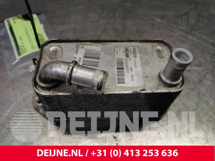 Volvo V40 Oliekoeler O83451