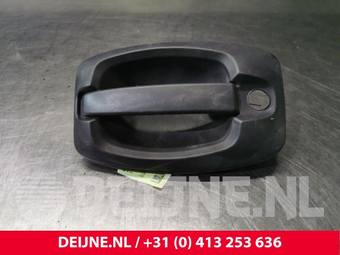 Iveco New Daily Door handle 2-door, left O83549