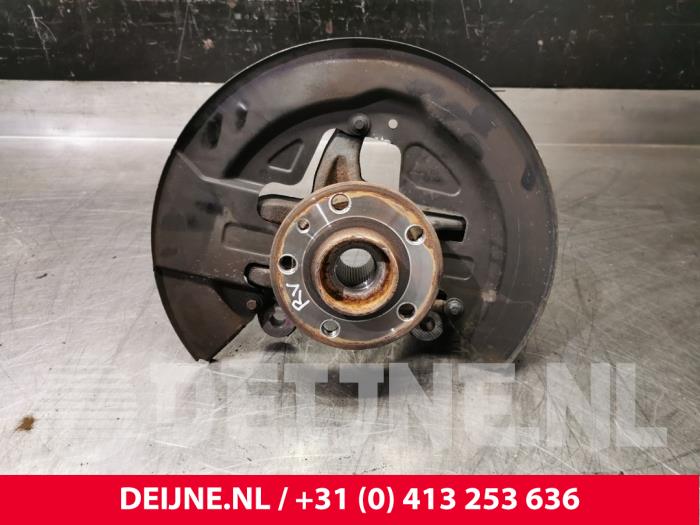 Volvo V60 Achsschenkel rechts vorne O83569