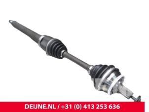 Nieuwe Aandrijfas rechts-voor Volvo V70 Prijs € 108,90 Inclusief btw aangeboden door van Deijne Onderdelen Uden B.V.