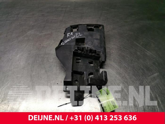 Volvo V60 Stoßstangenstütze rechts hinten O83631