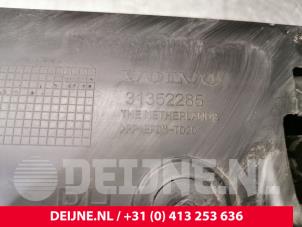 Volvo V60 Stoßstangenstütze rechts hinten O83631 foto 3