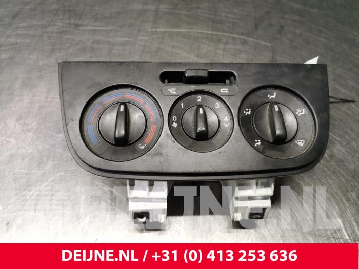Peugeot Bipper Heater control panel O83695