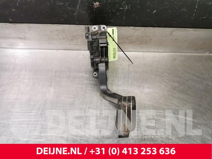 Renault Master Gaspedal O83715