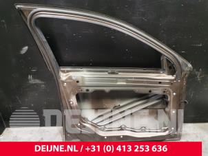 Volvo V70 Door 4-door, front left O83832 photo 2