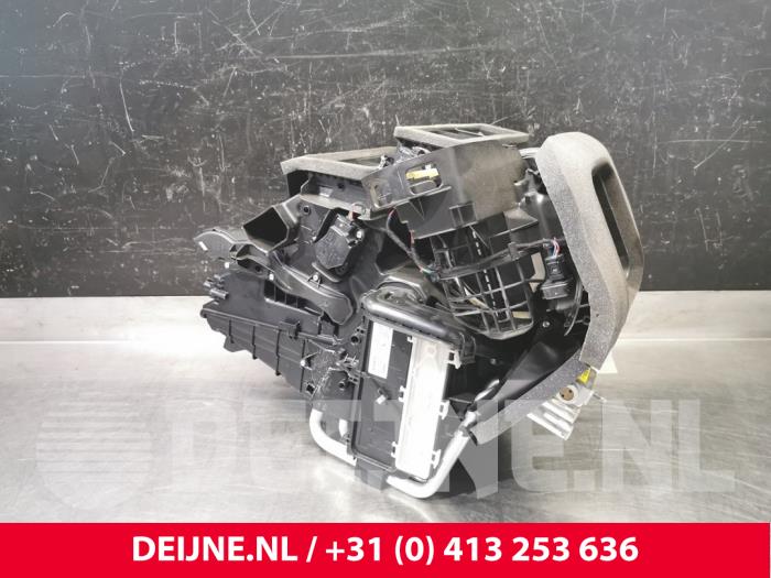 Kachelhuis van een Volvo V60 I (FW/GW) 2.4 D6 20V AWD Twin Engine Plug-in Hybrid 2015