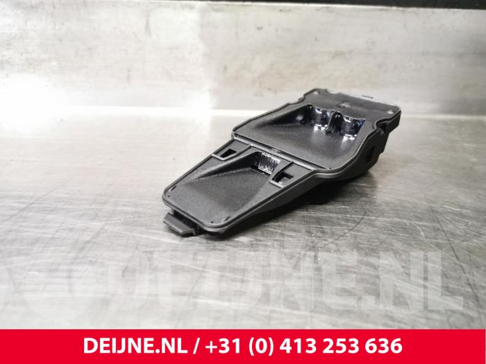 Volvo V60 Brake assist sensor O84003