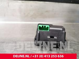 Volvo V60 Bremsassistent Sensor O84003 foto 3