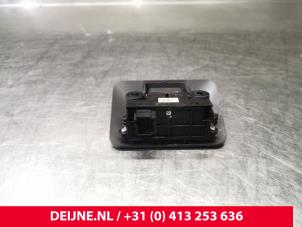 Volvo V60 Handrem schakelaar O84008 foto 2