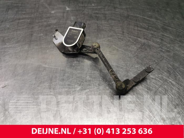 Volvo V60 Xenon Höhenregler O84010