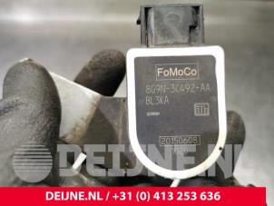 Volvo V60 Xenon hoogteregelaar O84010 foto 3