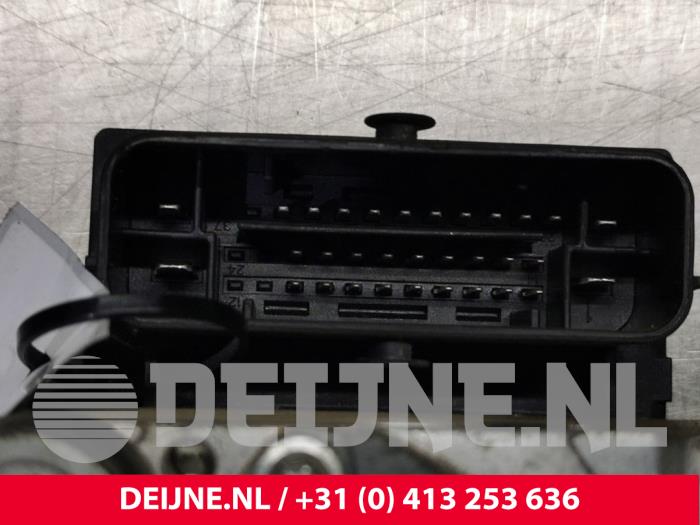 Citroen Jumpy ABS Pumpe O84387
