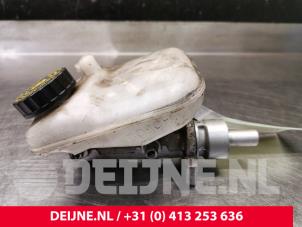 Peugeot Partner Master cylinder O84389 photo 2