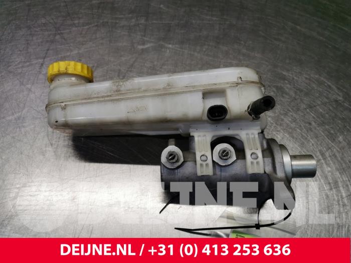 Peugeot Boxer Hauptbremszylinder O84390