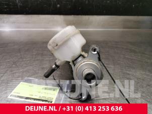 Peugeot Boxer Master cylinder O84390 photo 3