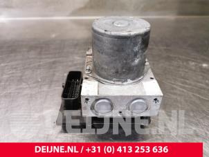 Mercedes Sprinter ABS pump O84395 photo 3
