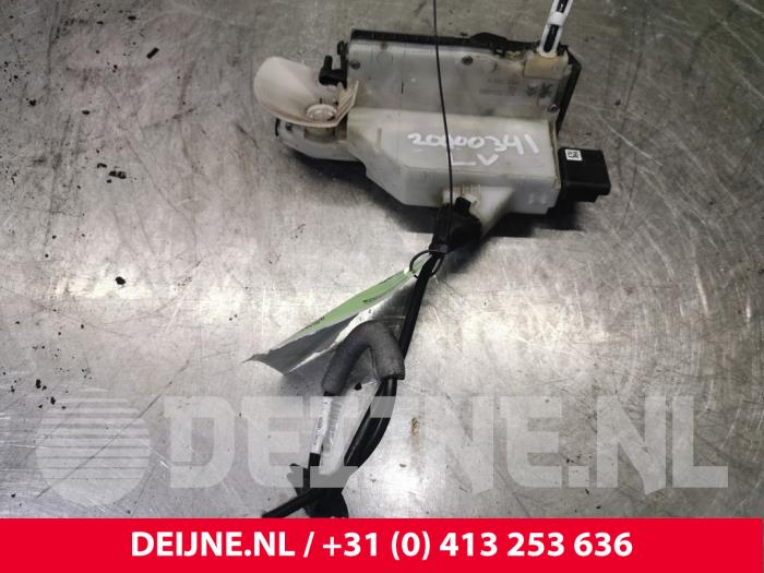Peugeot 2008 Door lock mechanism 4-door, front left O84475