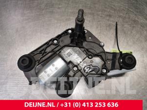 Peugeot 2008 Rear wiper motor O84495 photo 2