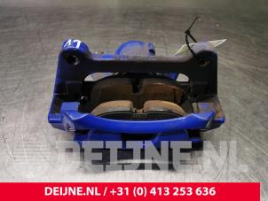 Volkswagen Golf Front brake calliper, left O84530 photo 3