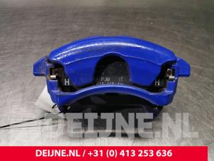 Volkswagen Golf Front brake calliper, left O84530 photo 2