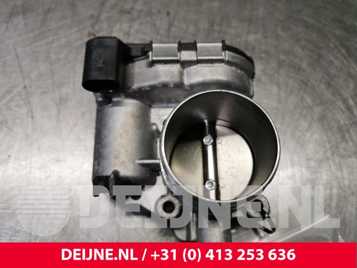 Volvo V40 Drosselklappengehäuse O84835
