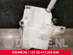 Ford C-Max Front windscreen washer reservoir O84844 photo 3