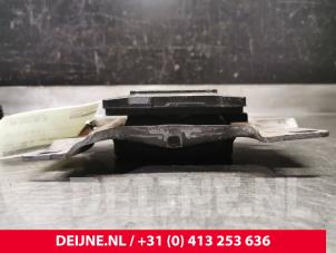 Ford C-Max Engine mount O84858 photo 3